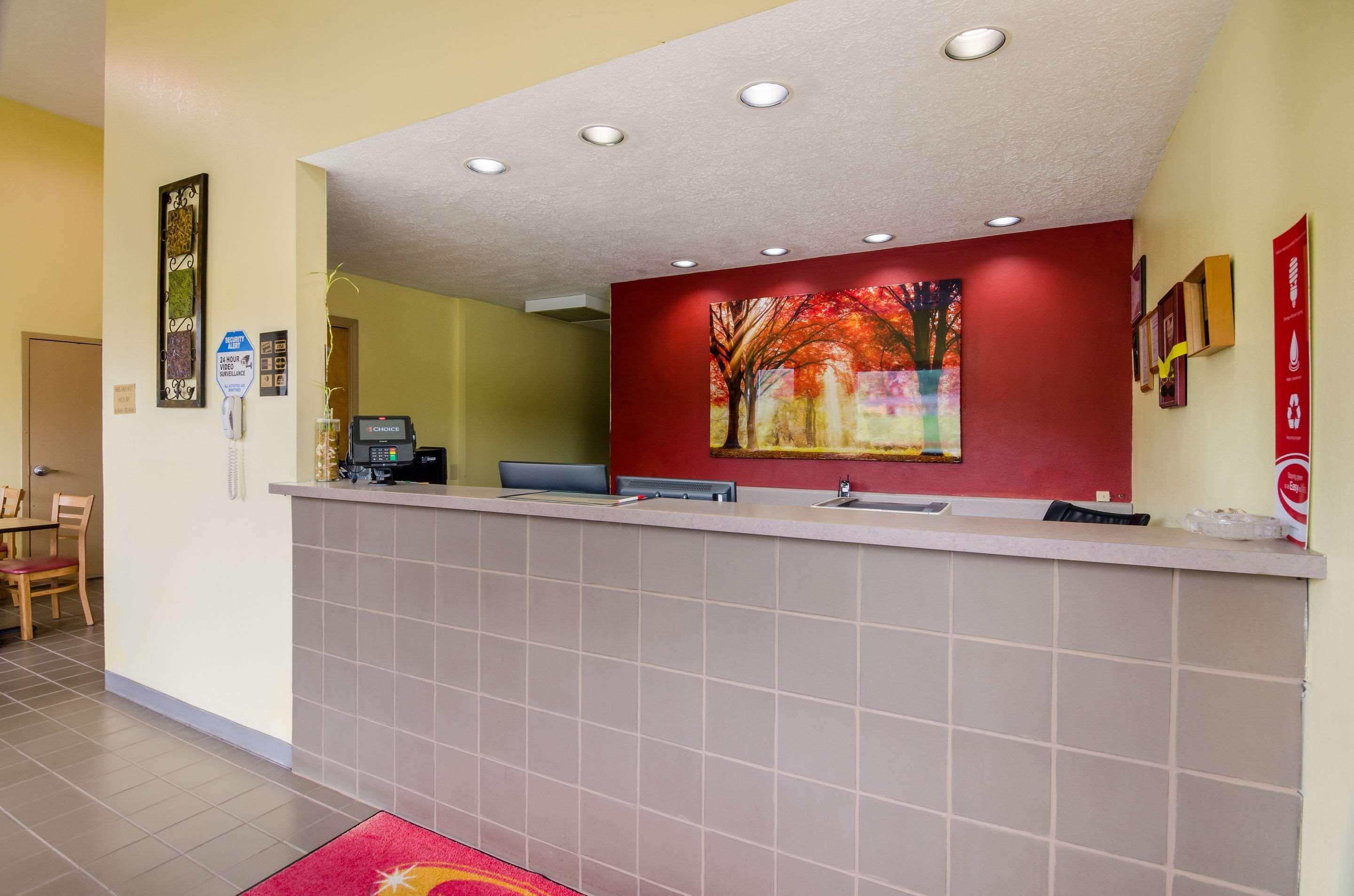 Econo Lodge Marion I-81 Екстер'єр фото