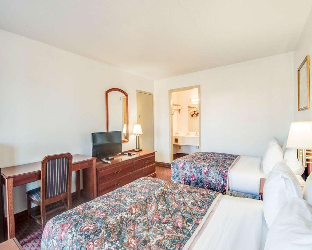 Econo Lodge Marion I-81 Номер фото